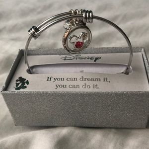 Disney bracelet If you can dream it you can do it.